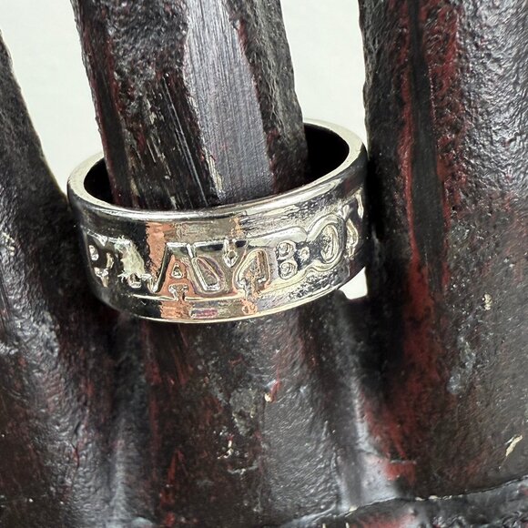 Silver Tone Playboy Ring Size 8.25 - Picture 1 of 6